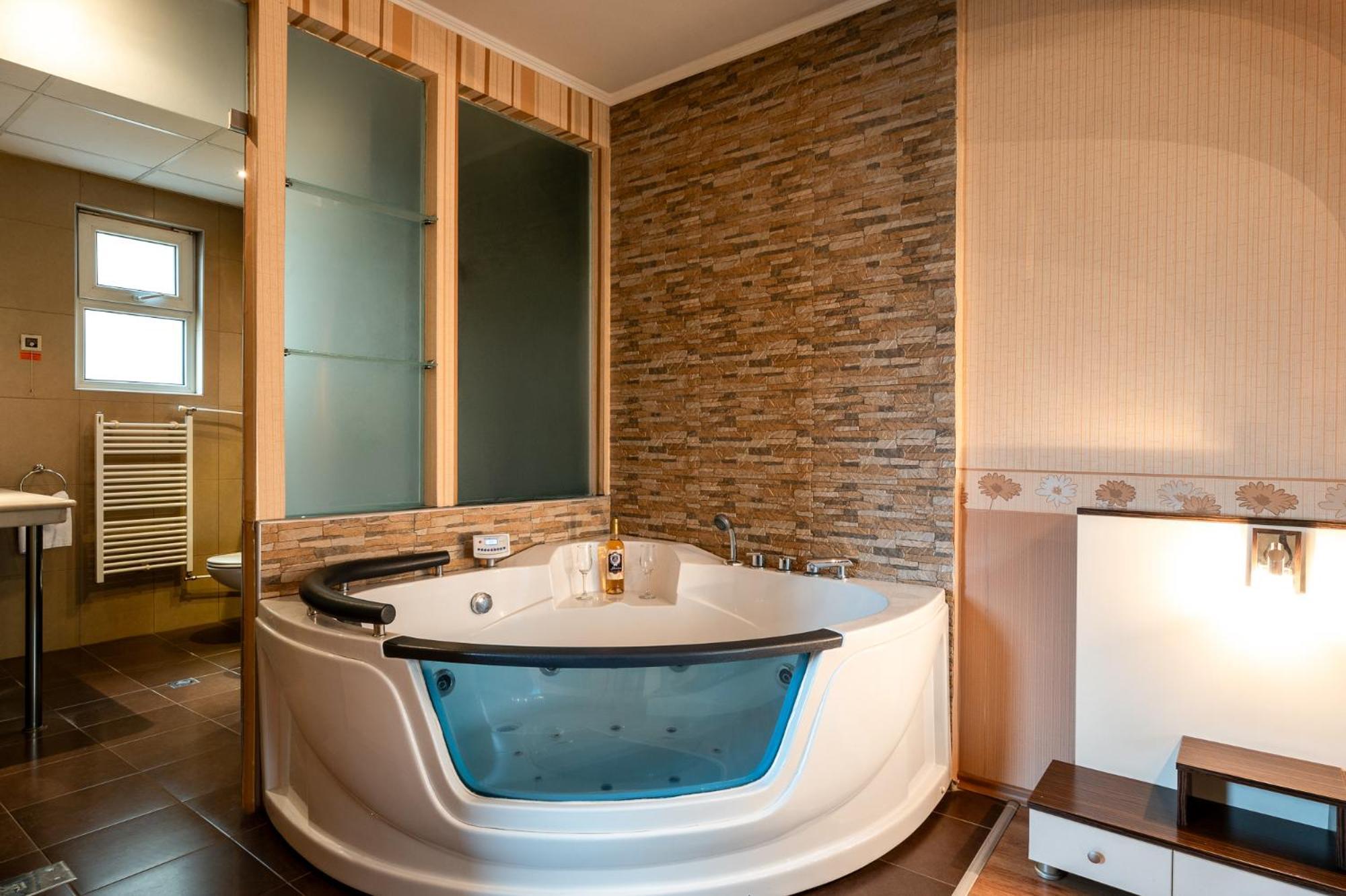 Spa Hotel Holiday Velingrad Exterior foto