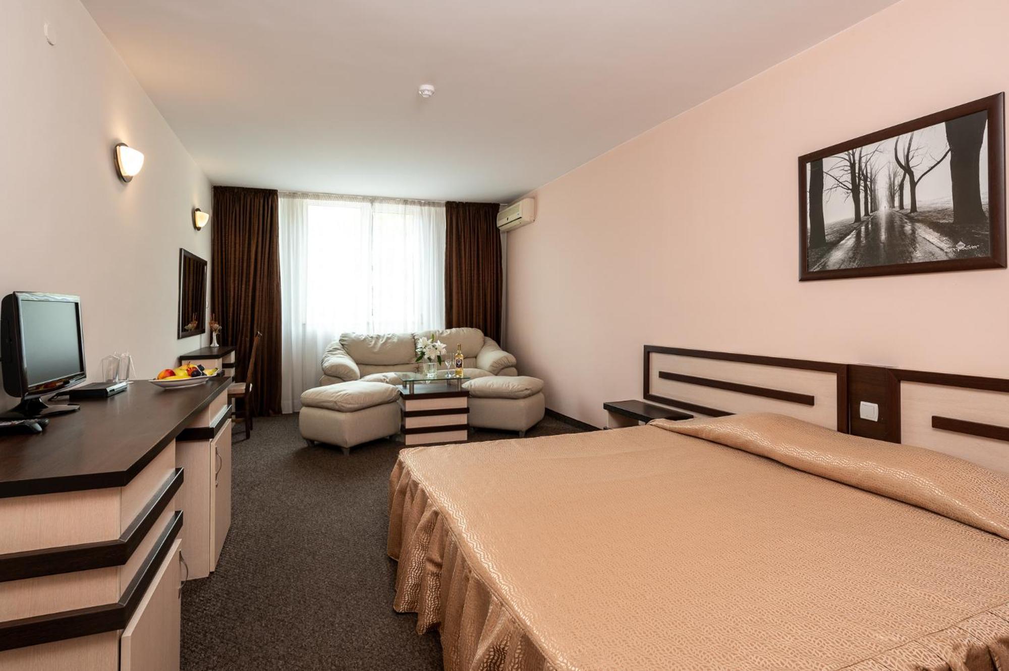 Spa Hotel Holiday Velingrad Exterior foto