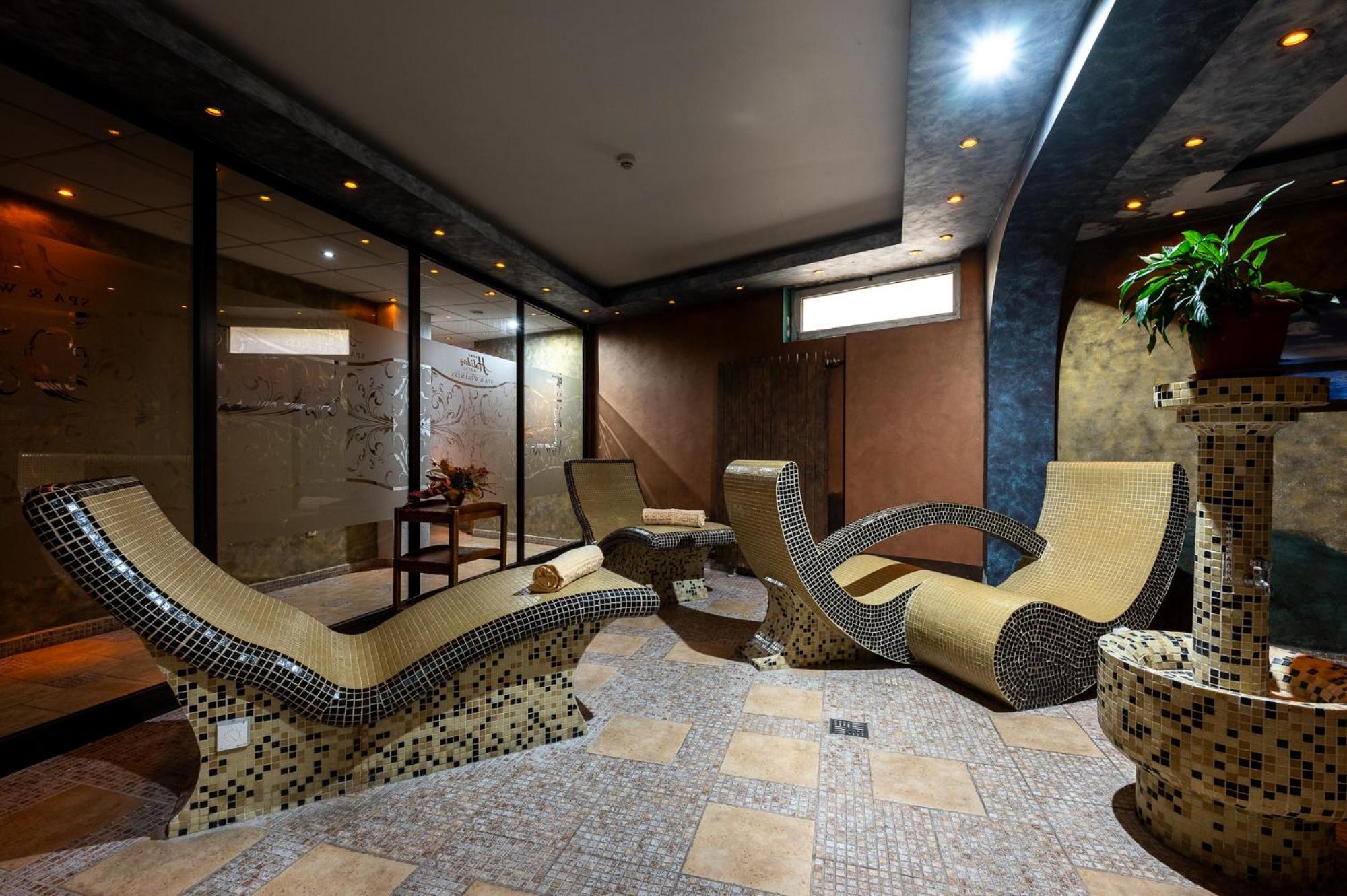 Spa Hotel Holiday Velingrad Exterior foto